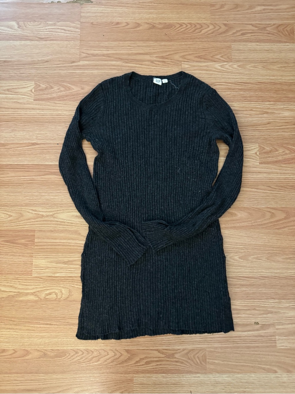 GAP Black Ribbed Knit Long-Sleeve Dress